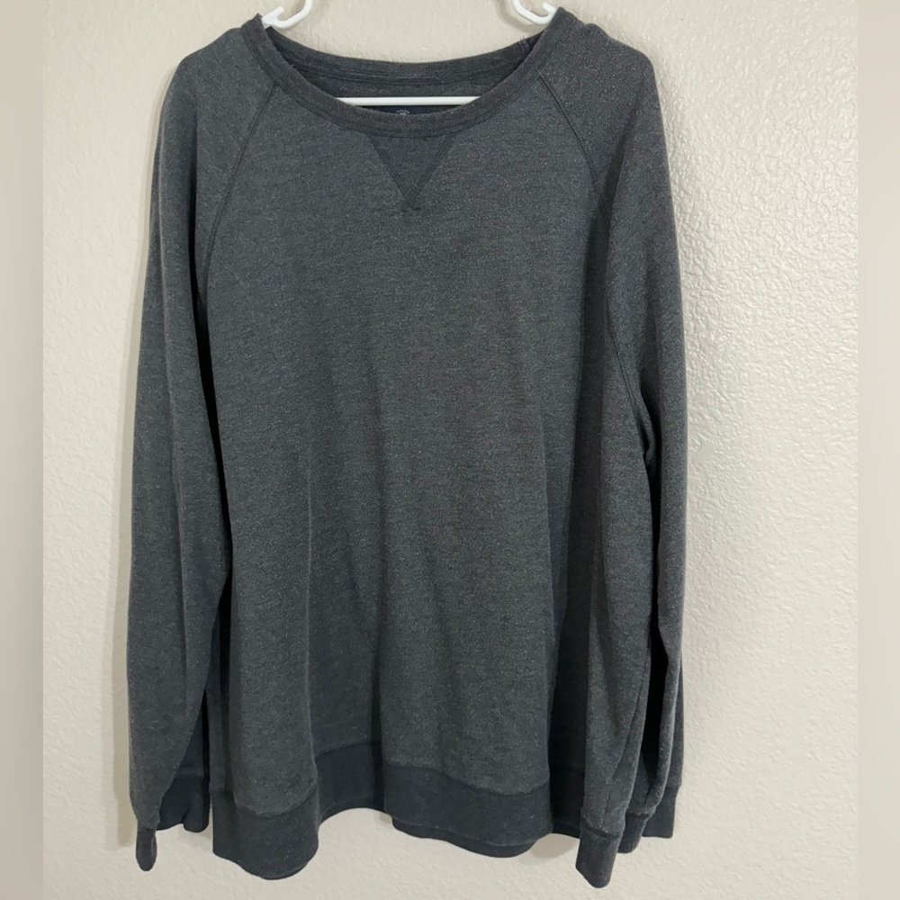 2xl grey crewneck